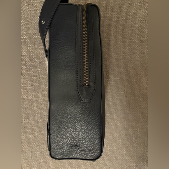 Matt & Nat Dwell Leather Backpack - Black - Brand New - Picture 8 of 12